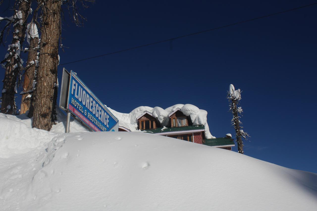 Fluorescence Hotel And Restaurant Gulmarg Exterior photo